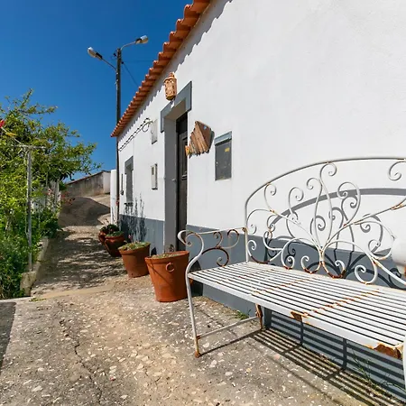 Holiday home Casinha Das Flores - *