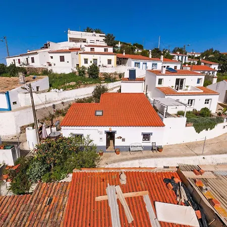 Hébergement de vacances Casinha Das Flores - Aljezur